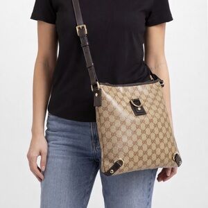 GUCCI Imprime Abbey Abbey Tan and Brown GG Logo Signature Crossbody Bag